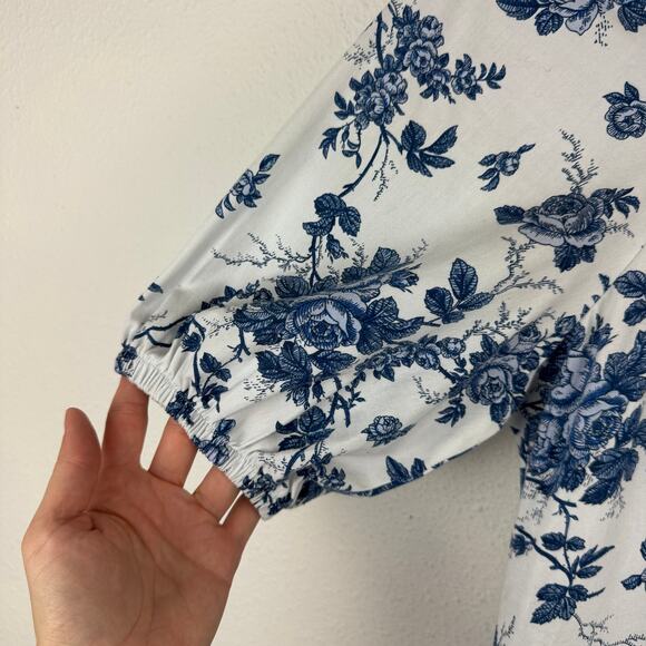 Banana Republic Twist-Front Poplin Jumpsuit - Picture 5 of 8